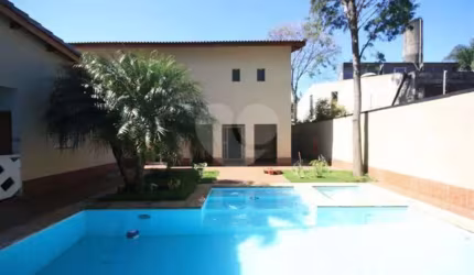 Sobrado com 4 quartos à venda em City Boaçava - SP