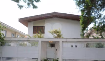 Casa com 4 quartos à venda em Alto De Pinheiros - SP