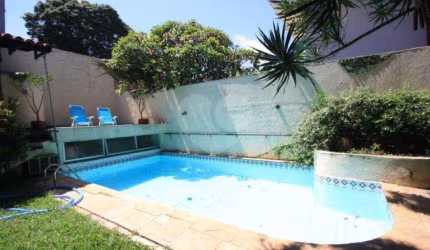 Casa térrea com 3 quartos à venda em Alto De Pinheiros - SP