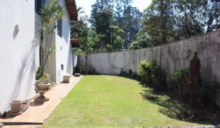 Sobrado com 4 quartos à venda em Bela Aliança - SP