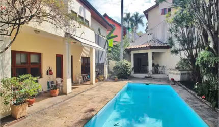 Sobrado com 4 quartos à venda em Vila Ida - SP