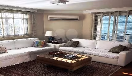 Apartamento com 4 quartos à venda em Santa Cecília - SP