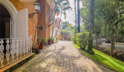 Sobrado com 3 quartos à venda em Alto De Pinheiros - SP