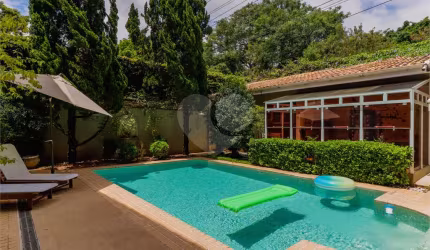 Sobrado com 3 quartos à venda em Alto De Pinheiros - SP