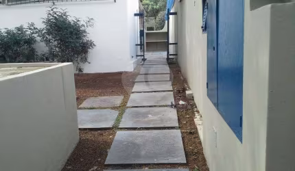 Casa térrea com 4 quartos à venda ou para locação em Lapa - SP