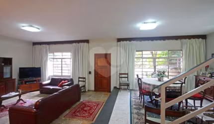 Sobrado com 3 quartos à venda em Sumaré - SP