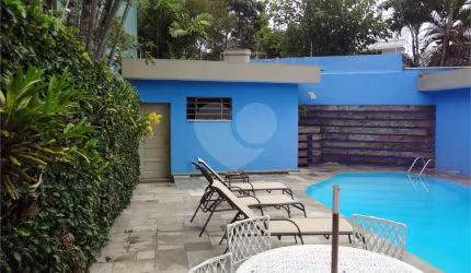 Sobrado com 4 quartos à venda em Alto De Pinheiros - SP