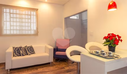 Casa com 1 quartos à venda em Pinheiros - SP