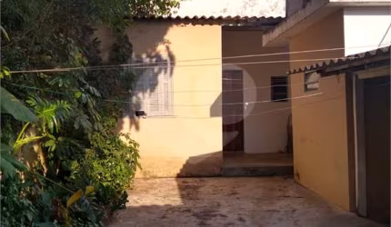 Casa térrea com 2 quartos à venda em Vila Madalena - SP