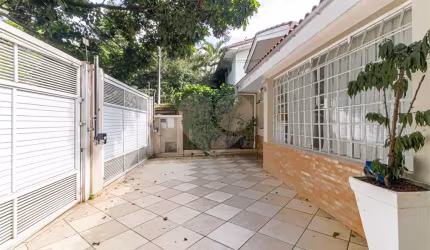 Casa térrea com 3 quartos à venda em Vila Madalena - SP