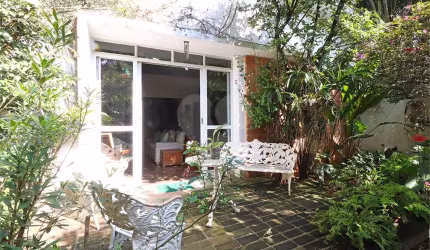 Casa com 4 quartos à venda em Vila Madalena - SP