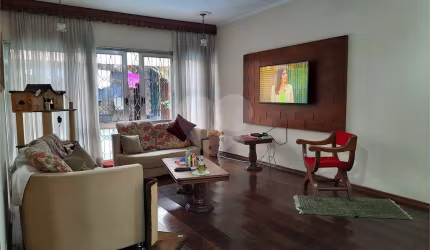 Casa térrea com 5 quartos à venda em Bela Aliança - SP