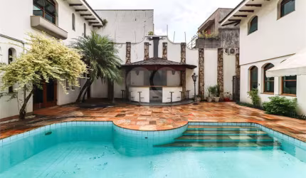 Sobrado com 6 quartos à venda ou para locação em Alto Da Lapa - SP
