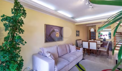Casa com 3 quartos à venda em Perdizes - SP