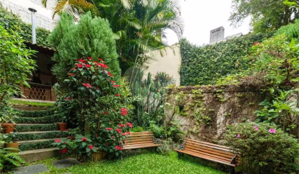 Casa com 4 quartos à venda em Vila Madalena - SP