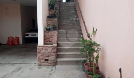 Casa térrea com 3 quartos à venda em Vila Ipojuca - SP