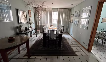 Apartamento com 4 quartos à venda em Sumaré - SP