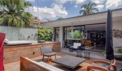 Casa com 3 quartos à venda em Vila Madalena - SP