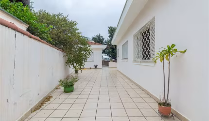 Casa térrea com 3 quartos à venda em Vila Romana - SP