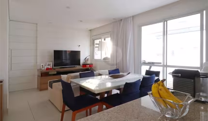 Apartamento com 3 quartos à venda em Vila Anastácio - SP