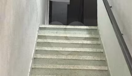 Sobrado à venda ou para locação em Perdizes - SP