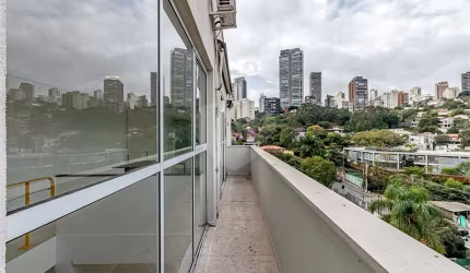 Prédio inteiro à venda ou para locação em Vila Madalena - SP