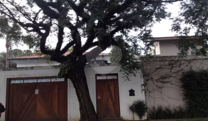 Sobrado com 5 quartos à venda ou para locação em Alto De Pinheiros - SP