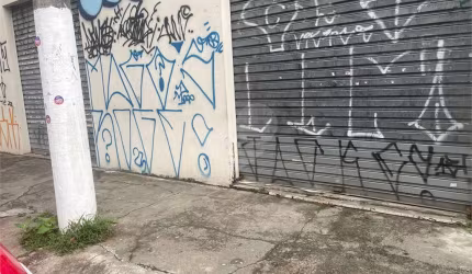 Terreno à venda em Vila Gomes - SP