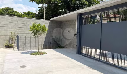 Casa com 3 quartos à venda em Vila Ipojuca - SP