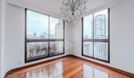Apartamento com 4 quartos à venda ou para locação em Pinheiros - SP
