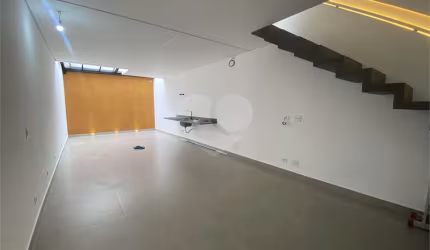 Casa de vila com 2 quartos à venda em Perdizes - SP