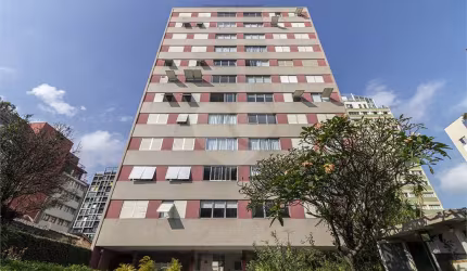 Apartamento com 3 quartos à venda ou para locação em Pinheiros - SP