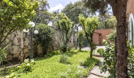 Sobrado com 5 quartos à venda em Alto De Pinheiros - SP