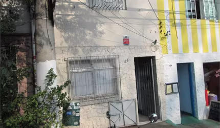 Casa à venda ou para locação em Pinheiros - SP