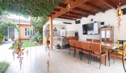 Casa com 4 quartos à venda em Sumaré - SP