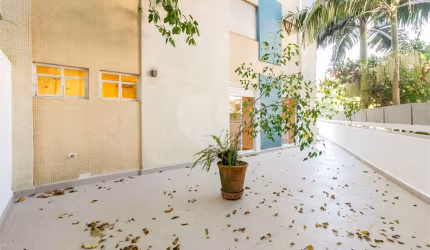 Apartamento com 2 quartos à venda ou para locação em Vila Madalena - SP