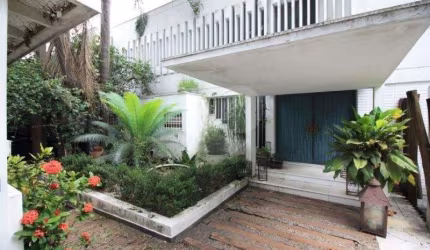 Casa com 4 quartos à venda em Alto De Pinheiros - SP