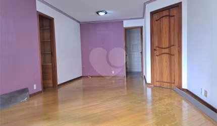 Apartamento com 3 quartos à venda ou para locação em Alto Da Lapa - SP