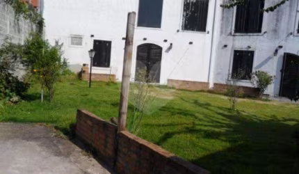 Sobrado com 2 quartos à venda ou para locação em Vila Pirajussara - SP