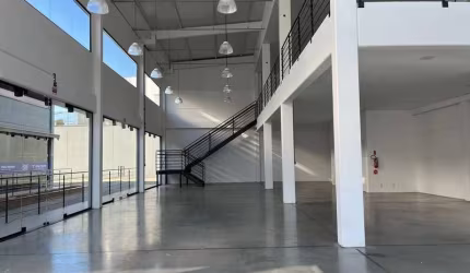 Sala comercial à venda no Centro I, Brusque , 386 m2 por R$ 14.000
