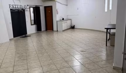 Sala comercial para alugar no São Luiz, Brusque  por R$ 1.950