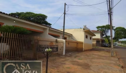 Venda | Casa com 285,00 m², 2 dormitório(s). Parque Hortência, Maringá