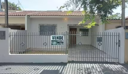 Casa à venda em Maringá, Parque Residencial Quebec !!