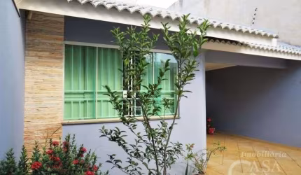 Casa à venda em Maringá, Jardim Diamante, com 3 quartos, com 112 m²