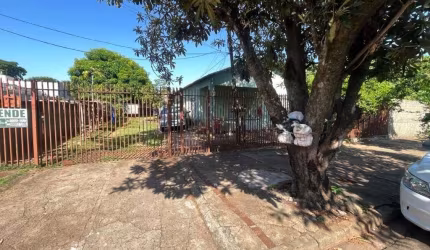 Terreno à venda em Maringá, Zona 06, 640m2