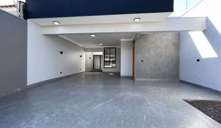 Casa à venda com suíte e 02 Quartos no JD. Oasis em Maringá