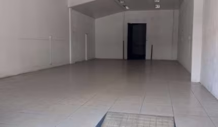 Salão comercial para alugar no bairro Centro - Suzano/SP