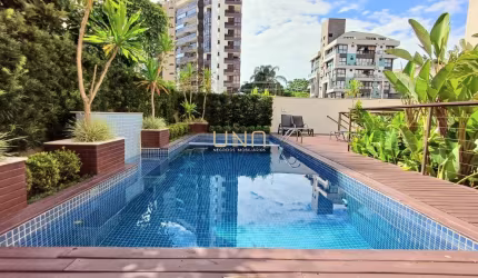 Apartamento à venda com 2 quartos sendo 1 suíte no Centro de Florianópolis!