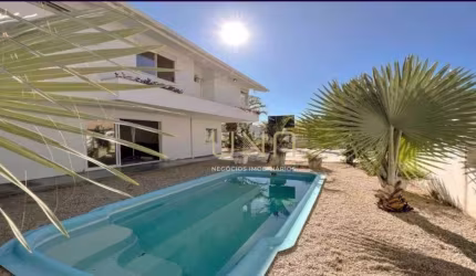 Casa Residencial à venda, Coqueiros, Florianópolis - CA0104.