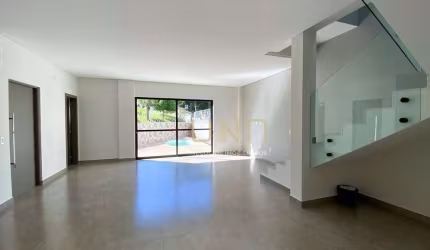 Casa com 3 dormitórios à venda, 240 m² por R$ 1.880.000,00 - Córrego Grande - Florianópolis/SC